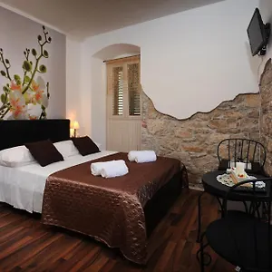 & Lasta Apartament